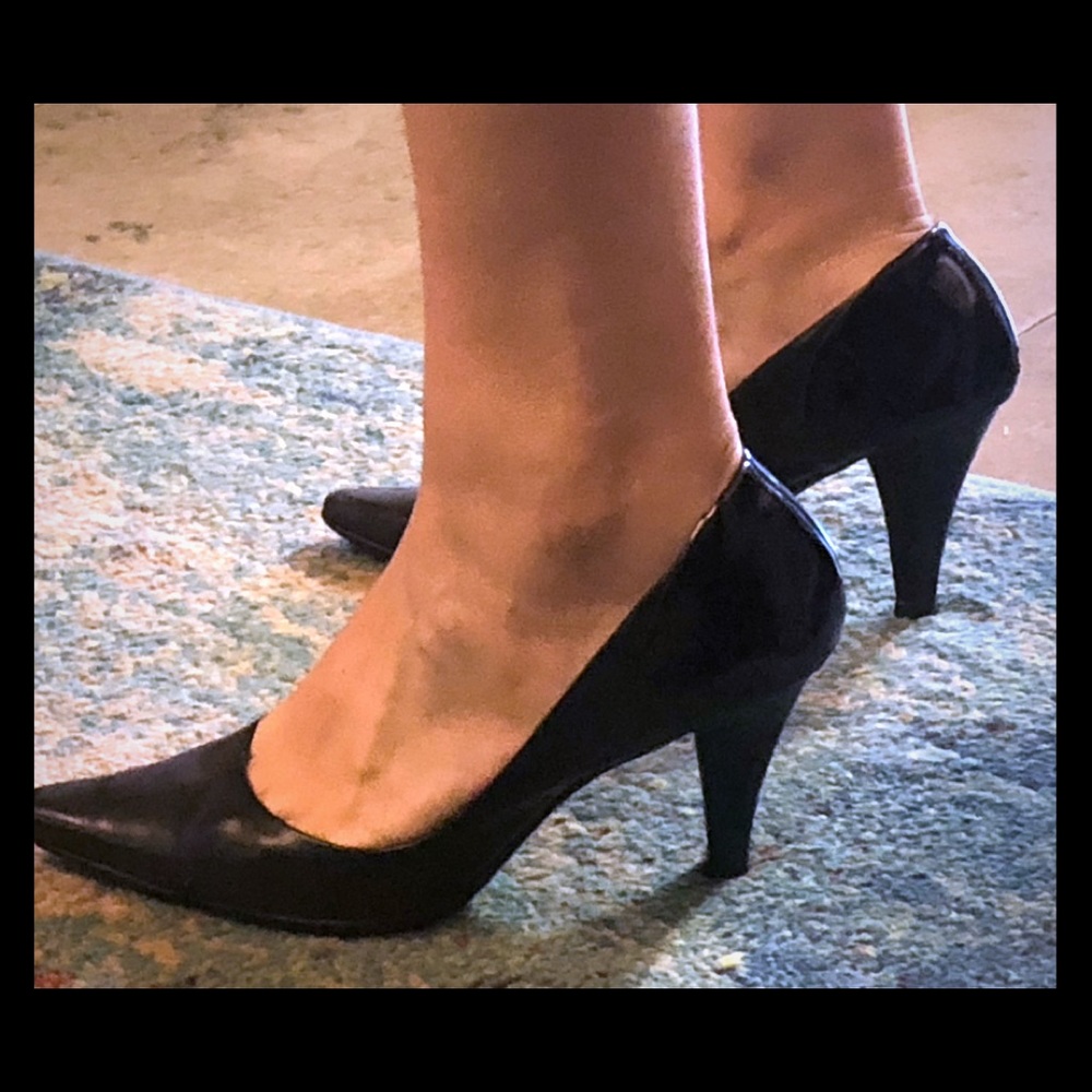 Kenneth Cole Mix Patent & Leather Heels Size 9